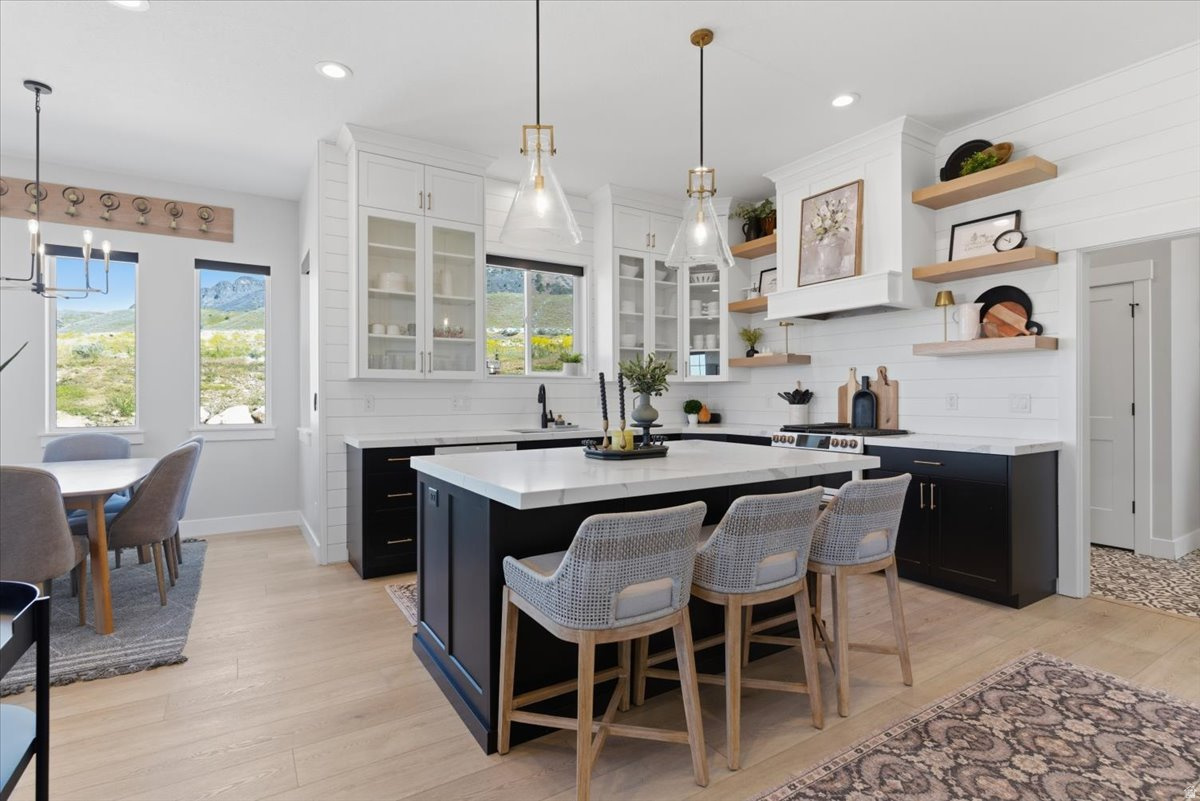 NORTHVIEW ESTATES - Residential