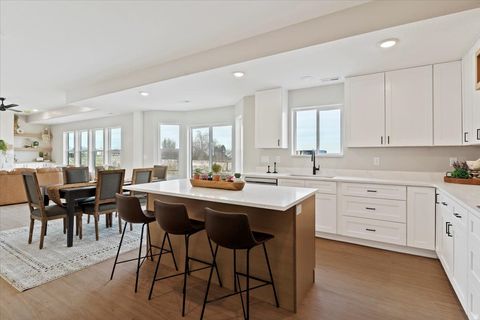 Tiny photo for 3062 W SOLACE ST, Syracuse, UT 84075 (MLS # 2132578)