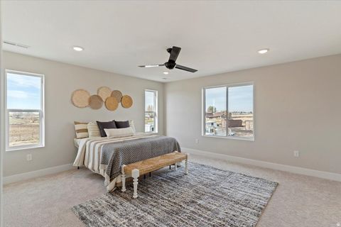 Tiny photo for 3062 W SOLACE ST, Syracuse, UT 84075 (MLS # 2132578)