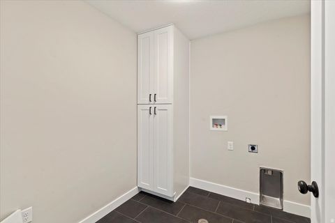 Tiny photo for 3062 W SOLACE ST, Syracuse, UT 84075 (MLS # 2132578)