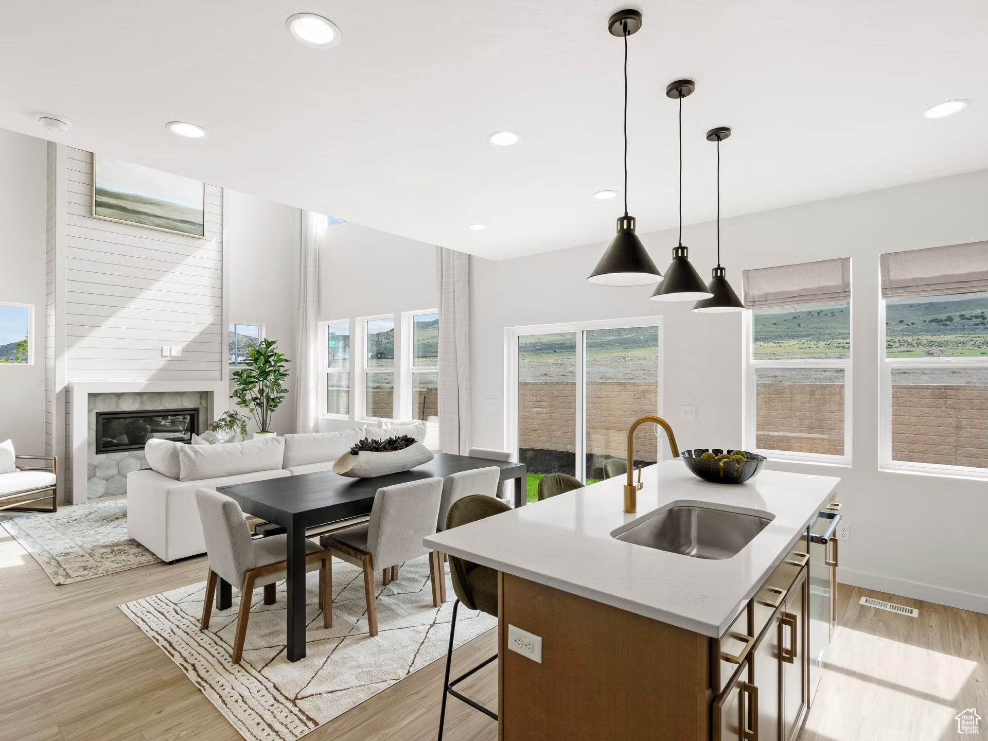 EAGLE HEIGHTS - Residential