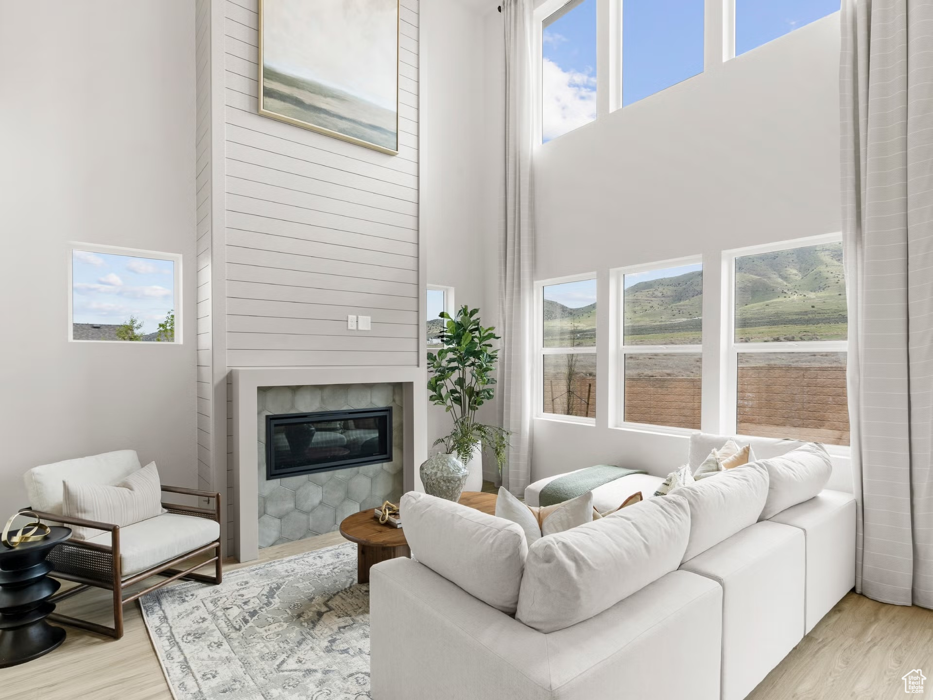 EAGLE HEIGHTS - Residential