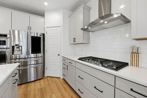 Tiny photo for 6222 W BRECCIA VISTA WAY, West Jordan, UT 84081 (MLS # 2135655)