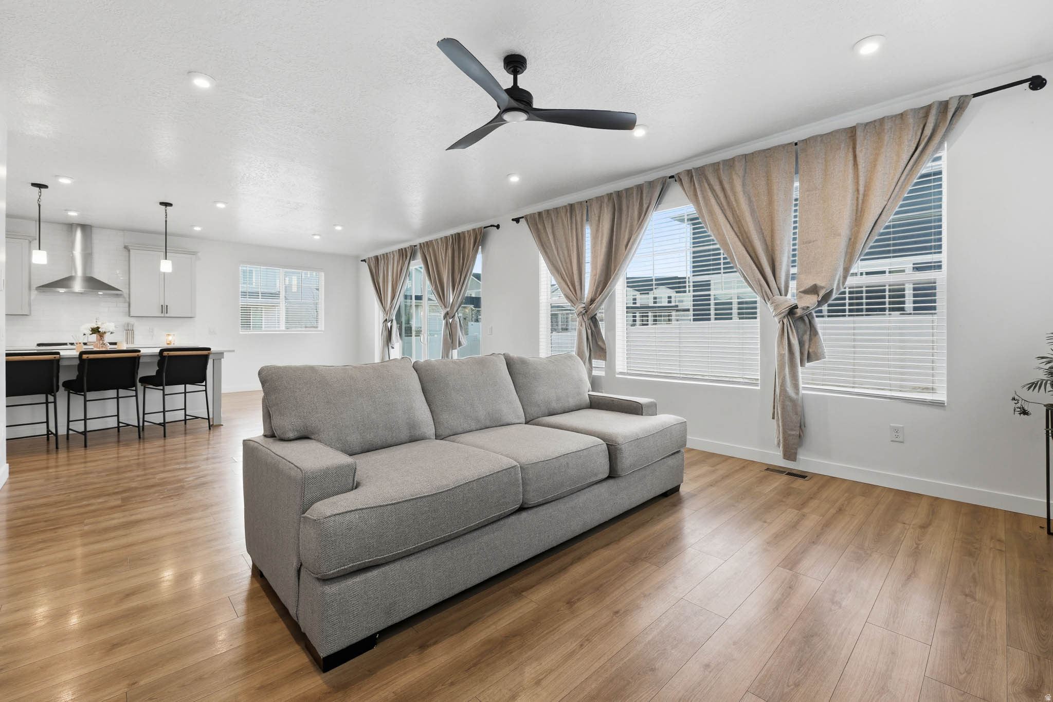 COPPER RIM - Residential