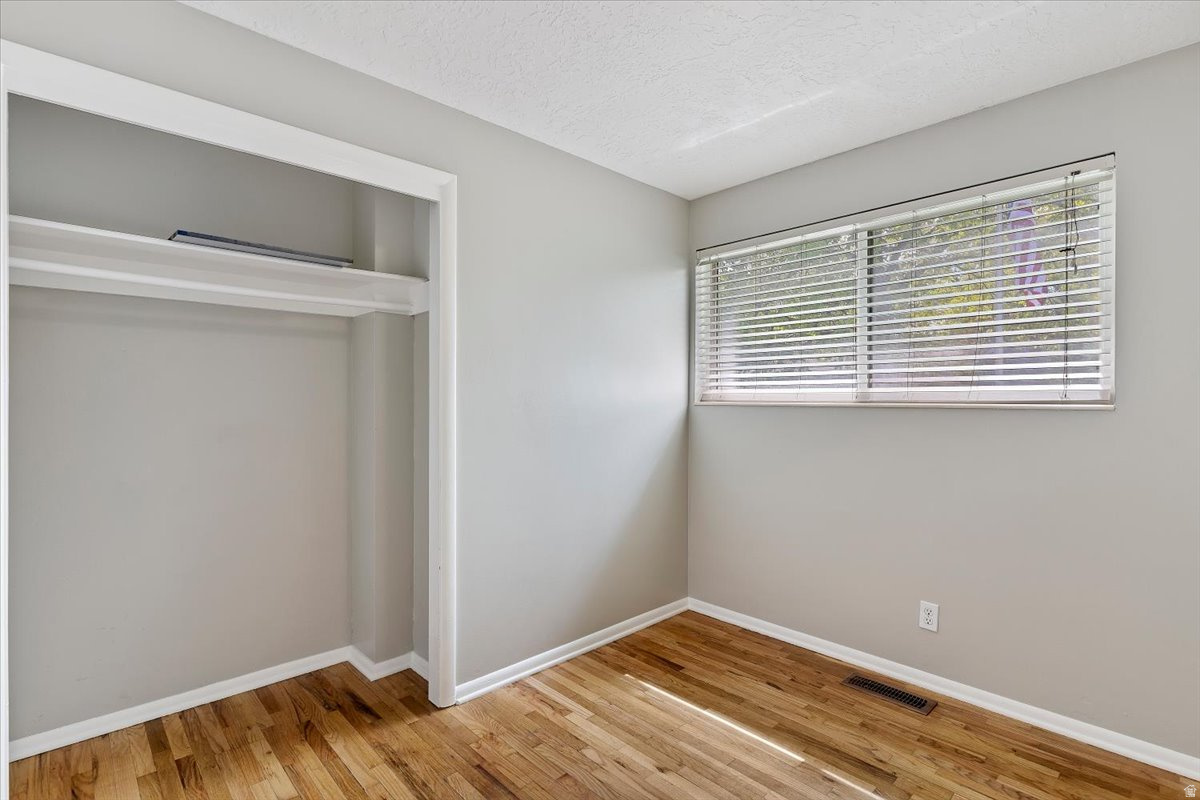 ROMNEY - Residential