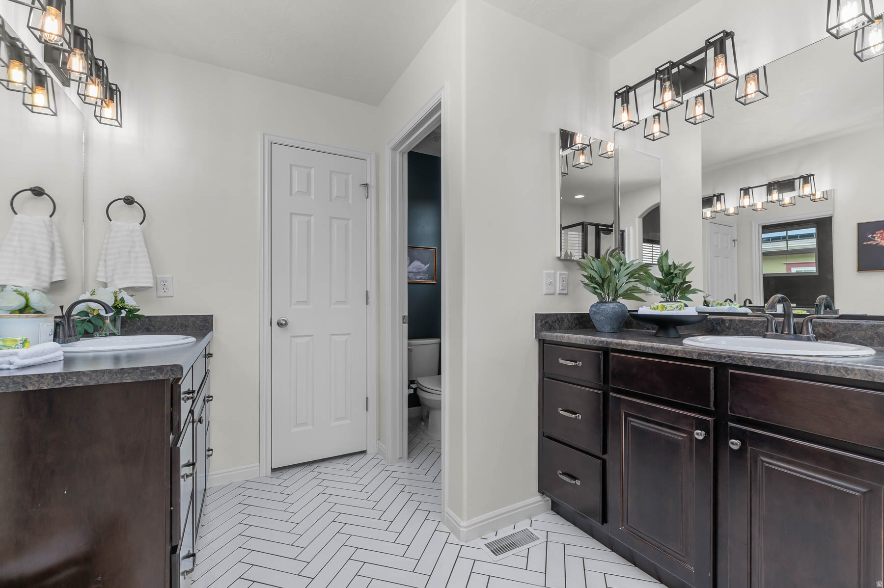 KENNECOTT - Residential