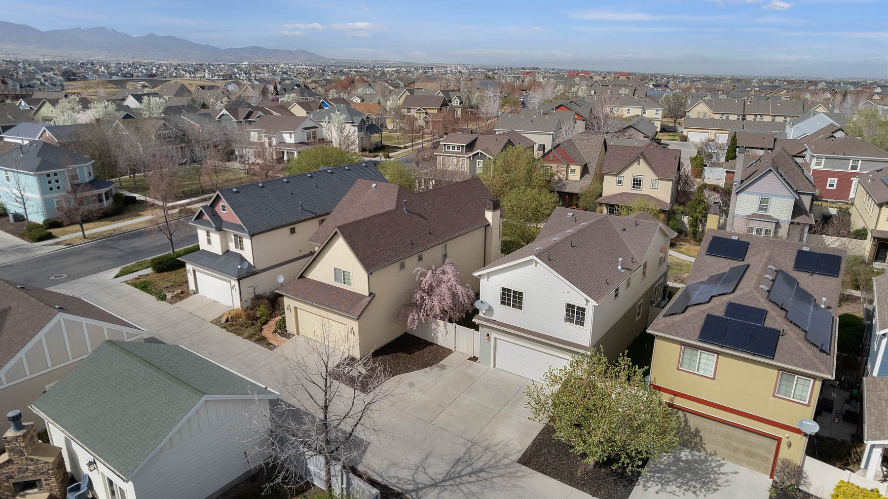 KENNECOTT - Residential