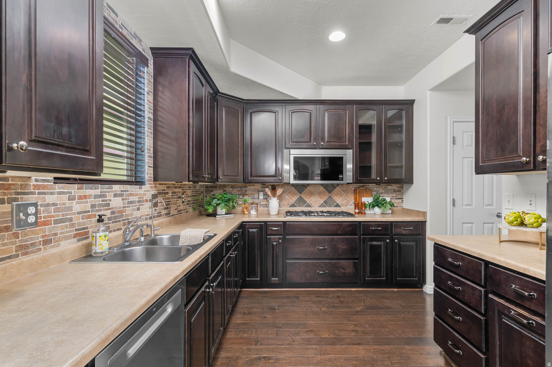 KENNECOTT - Residential