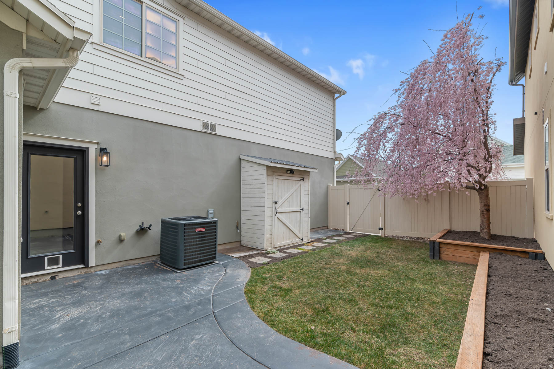 KENNECOTT - Residential