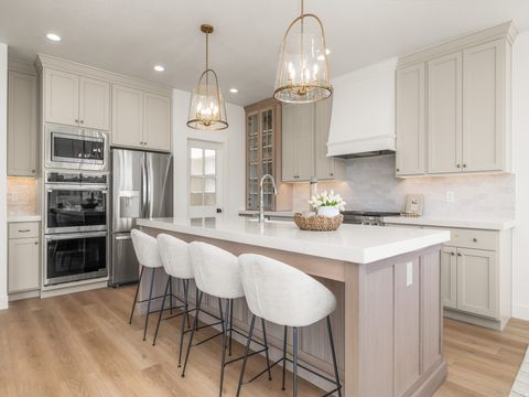 Tiny photo for 1554 S 920 E, Salem, UT 84653 (MLS # 2133733)