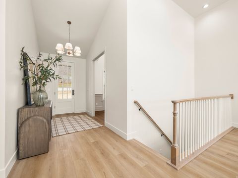 Tiny photo for 1554 S 920 E, Salem, UT 84653 (MLS # 2133733)