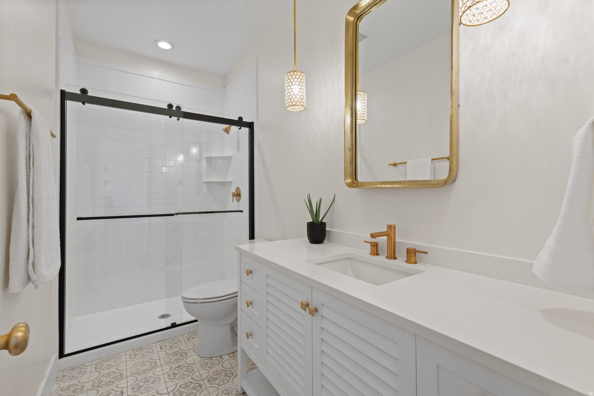 BRADY ESTATES - Residential