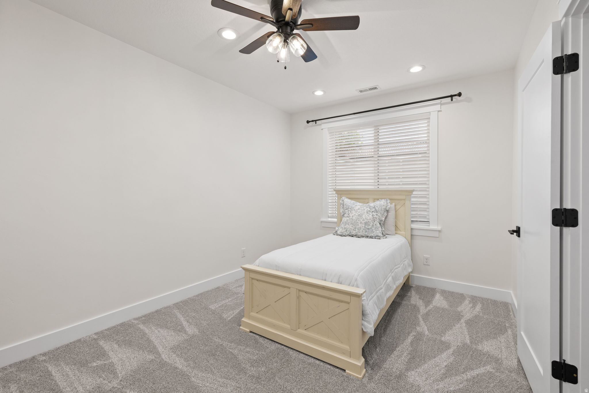 BRADY ESTATES - Residential
