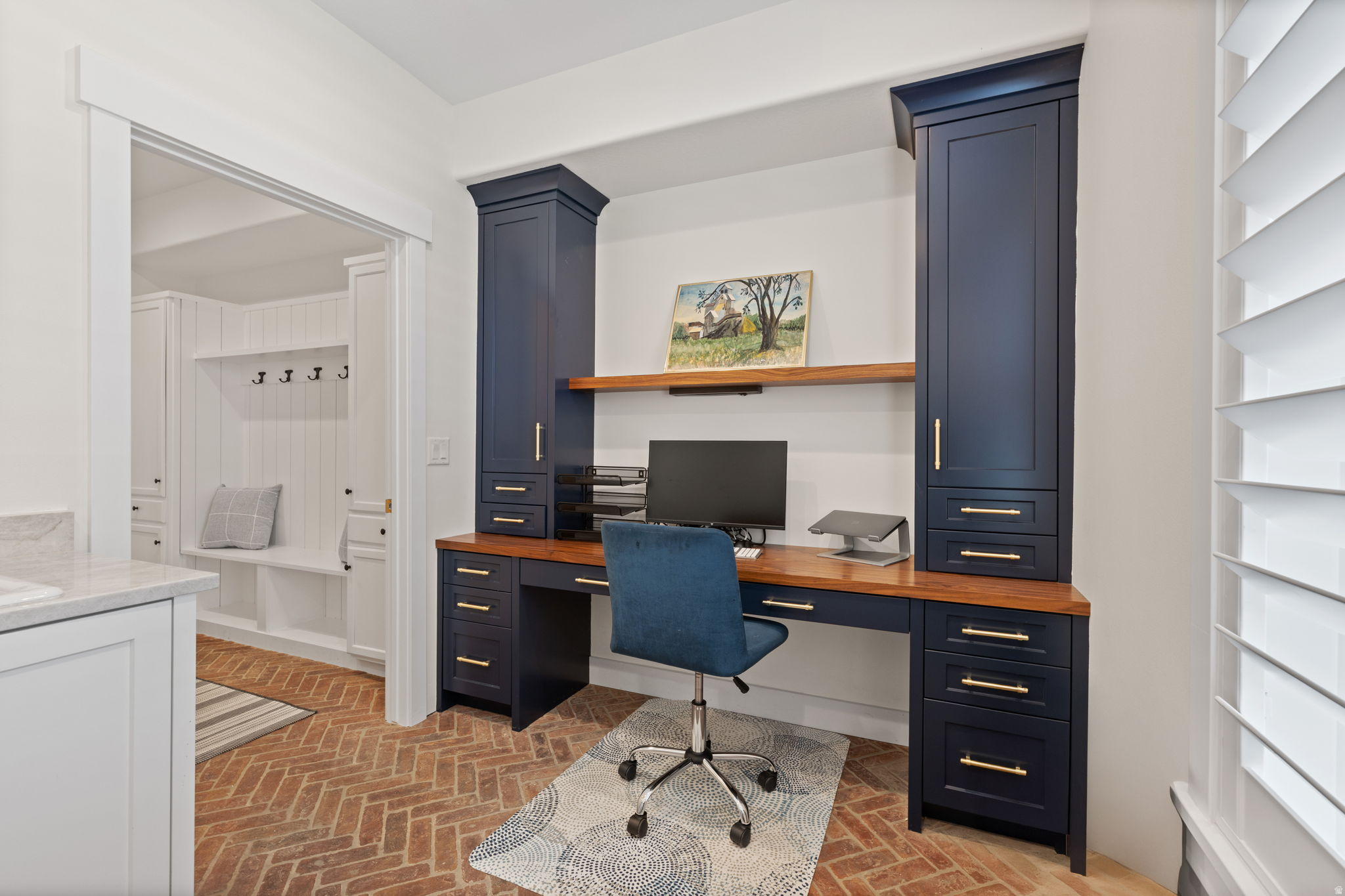 BRADY ESTATES - Residential