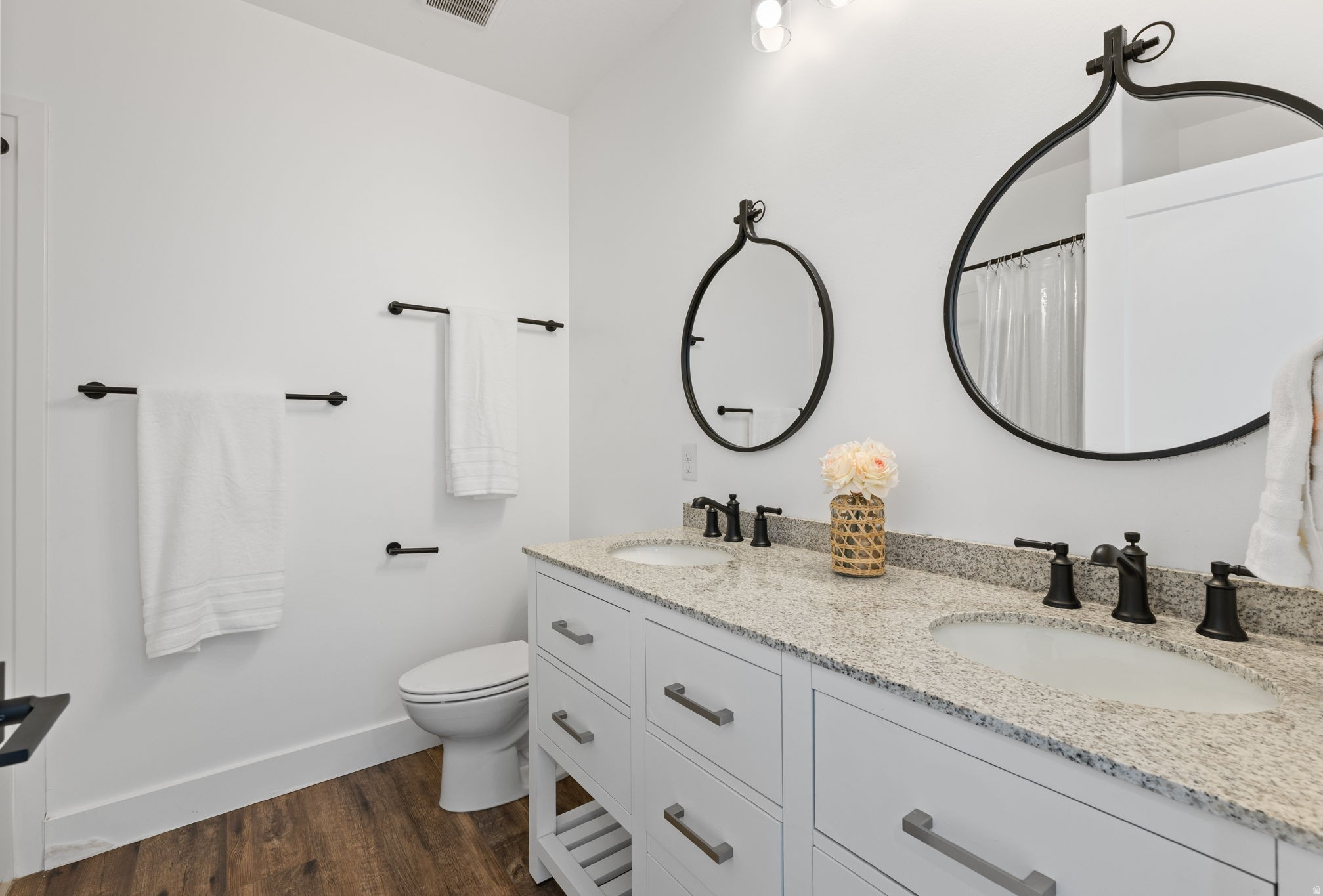 BRADY ESTATES - Residential