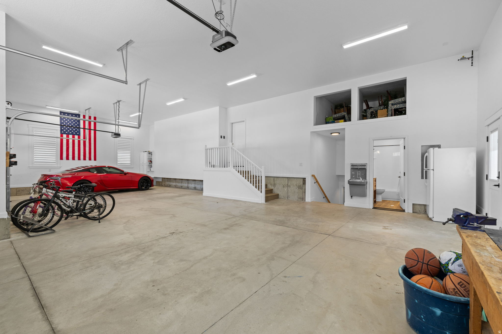 BRADY ESTATES - Residential