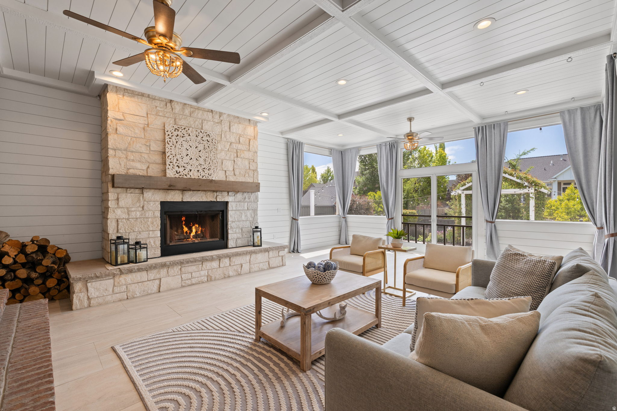 BRADY ESTATES - Residential
