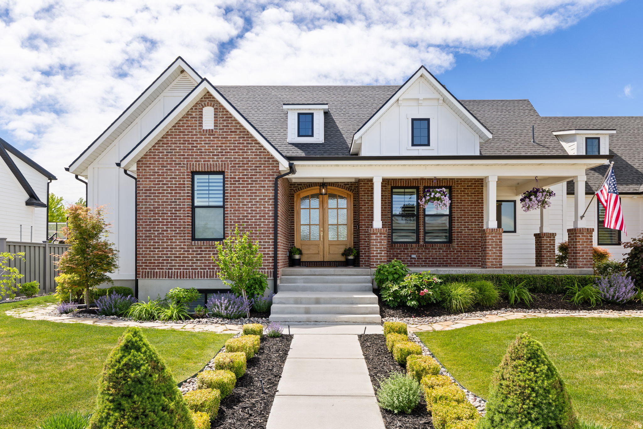BRADY ESTATES - Residential