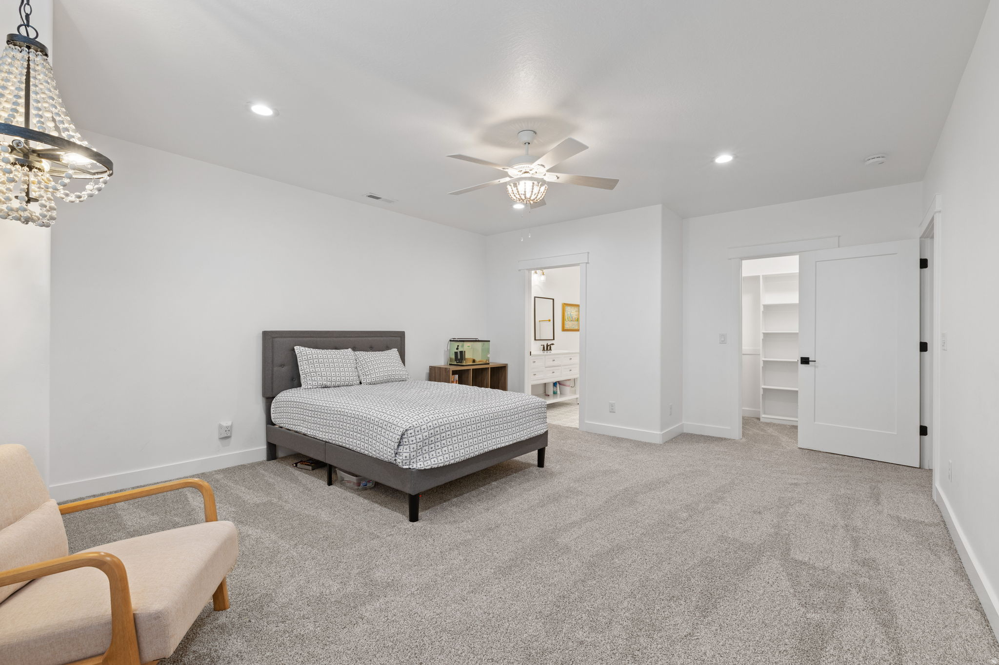 BRADY ESTATES - Residential