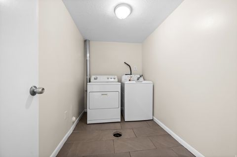 Tiny photo for 1420 E SPRING LN, Holladay, UT 84117 (MLS # 2133401)