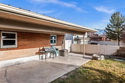 Tiny photo for 1420 E SPRING LN, Holladay, UT 84117 (MLS # 2133401)