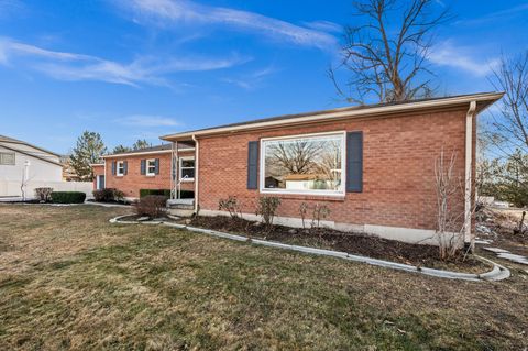 Tiny photo for 1420 E SPRING LN, Holladay, UT 84117 (MLS # 2133401)