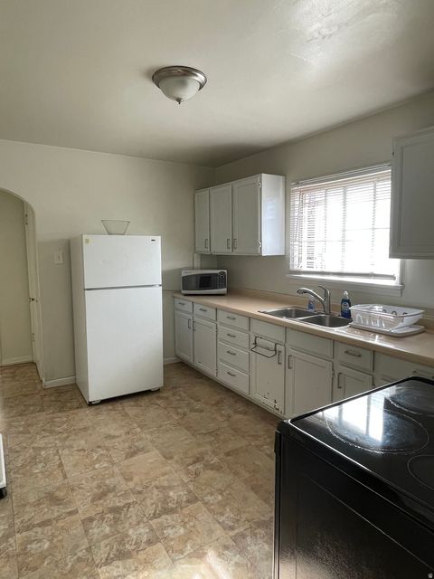 Tiny photo for 612 E 300 S, Salt Lake City, UT 84102 (MLS # 2144526)