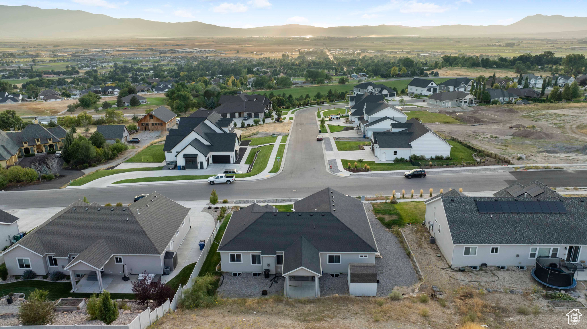 24 S 900, Hyde Park, Utah image 3