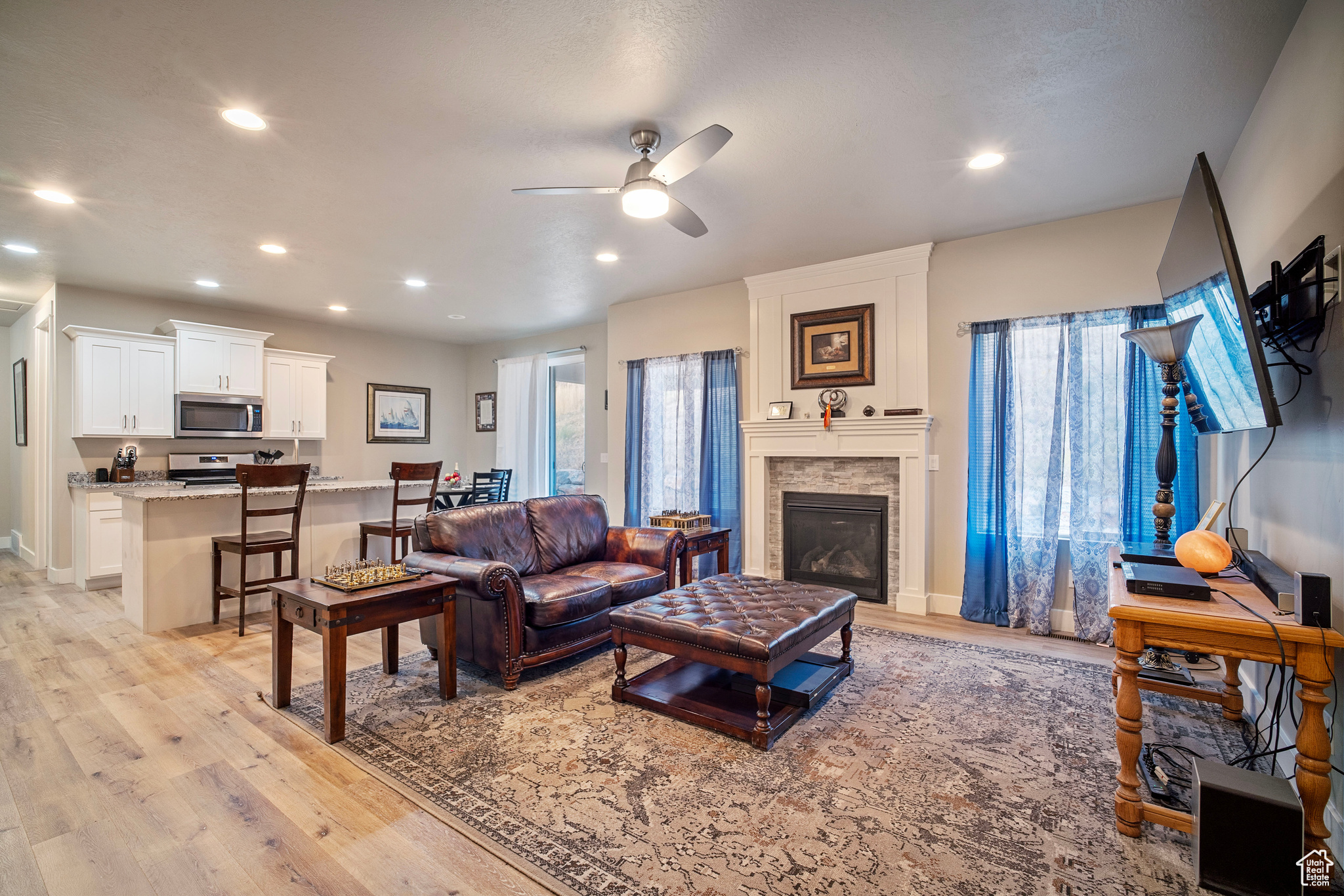 24 S 900, Hyde Park, Utah image 6