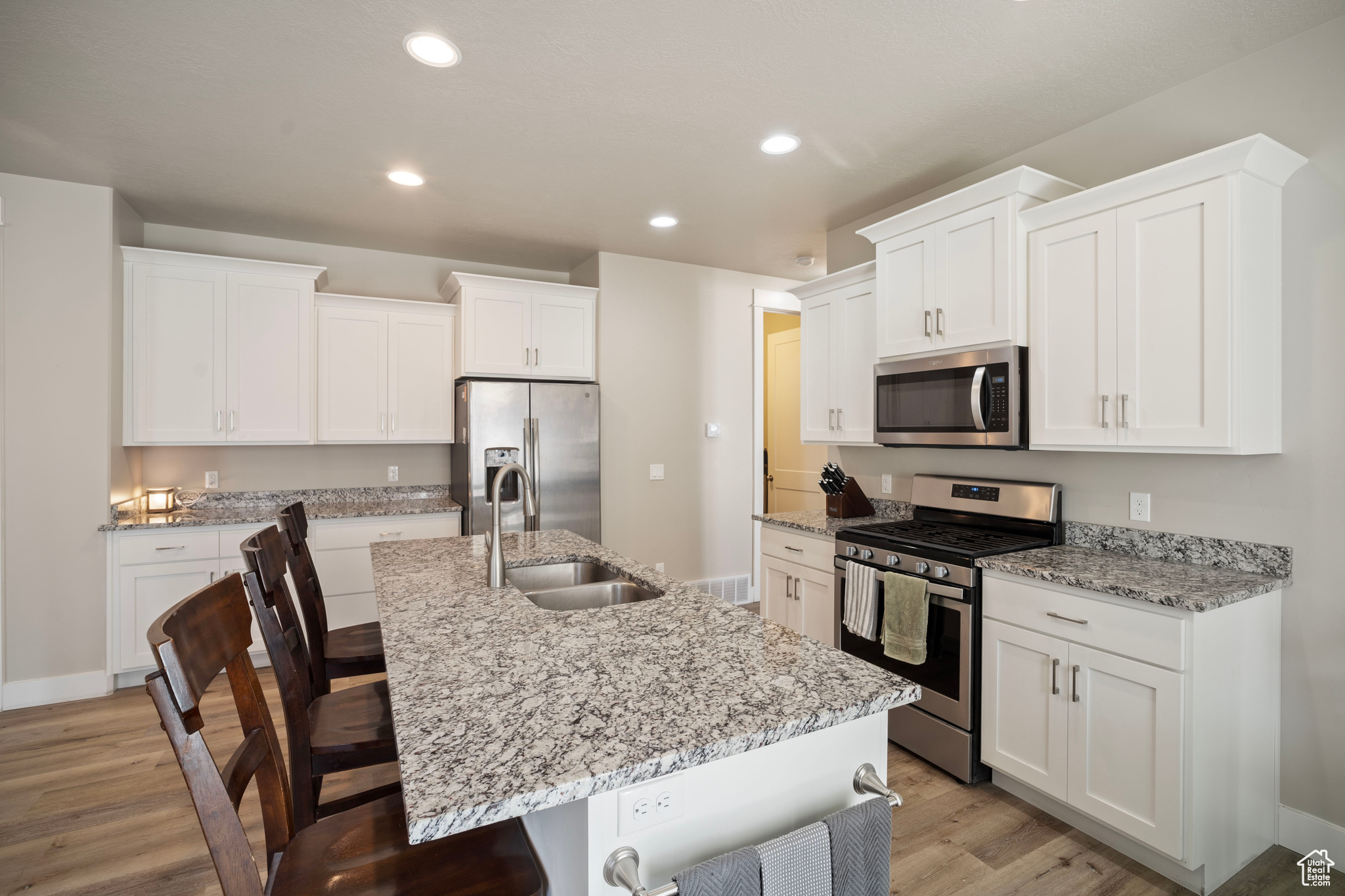 24 S 900, Hyde Park, Utah image 9