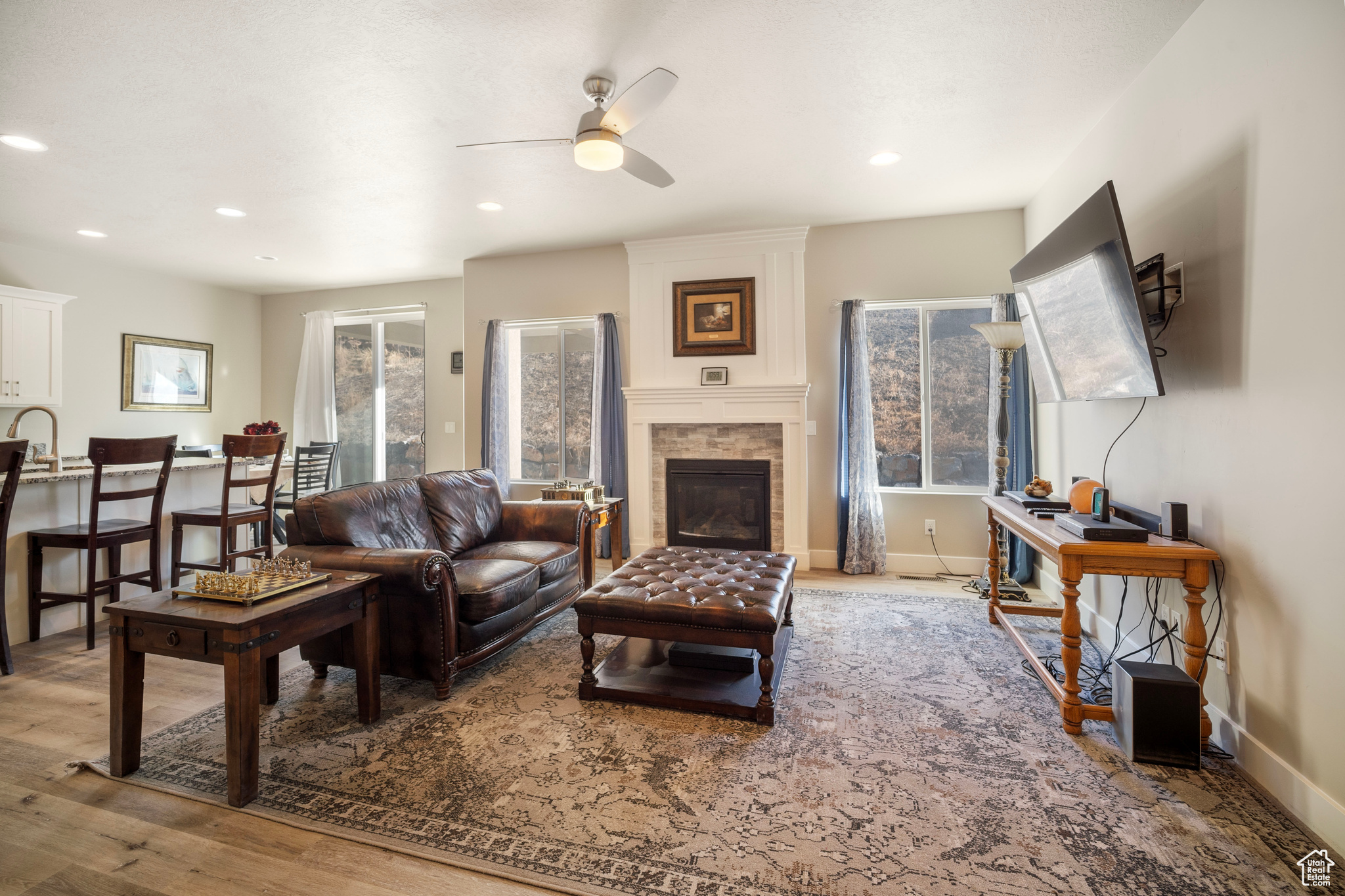 24 S 900, Hyde Park, Utah image 5