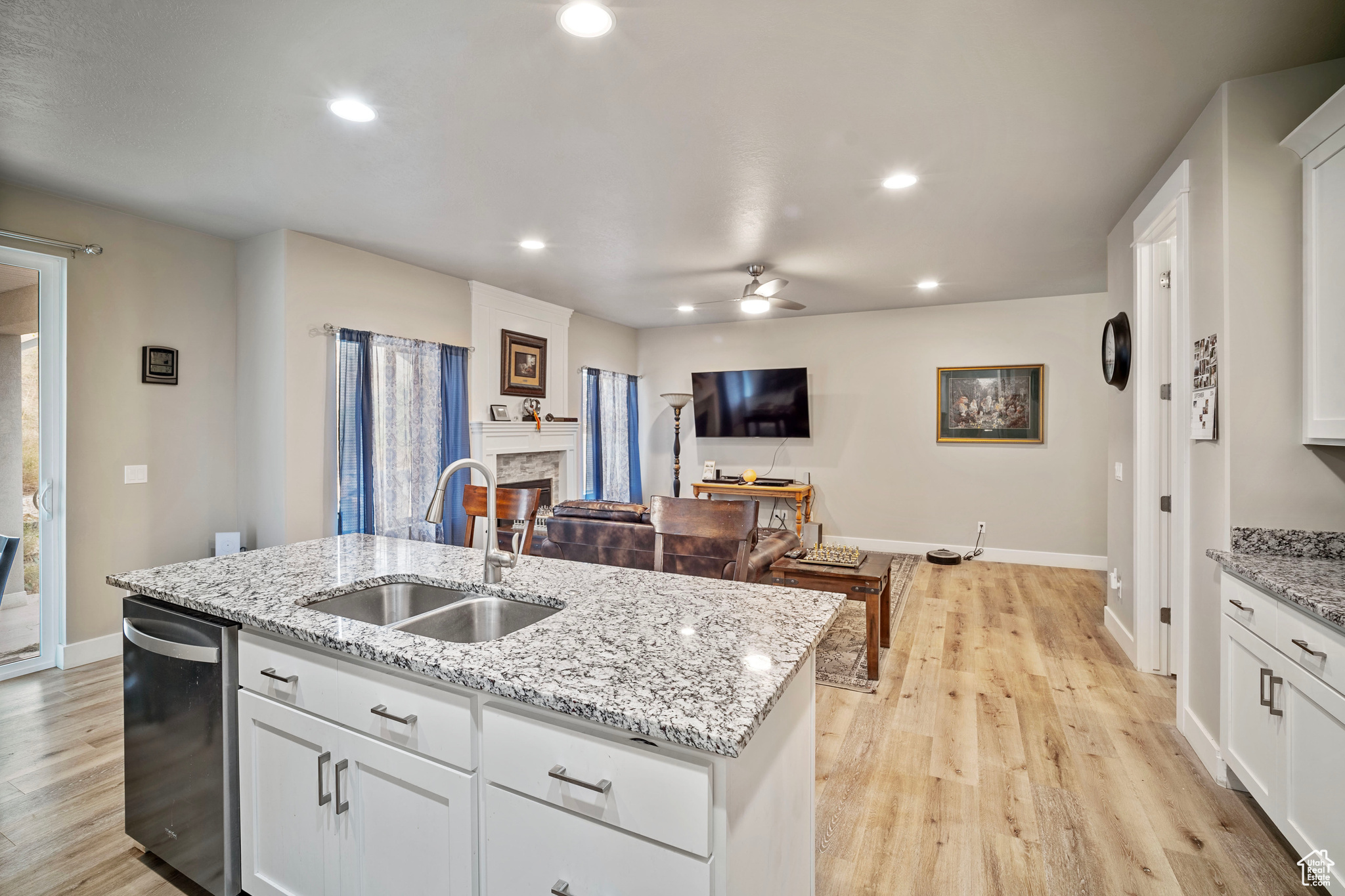 24 S 900, Hyde Park, Utah image 11