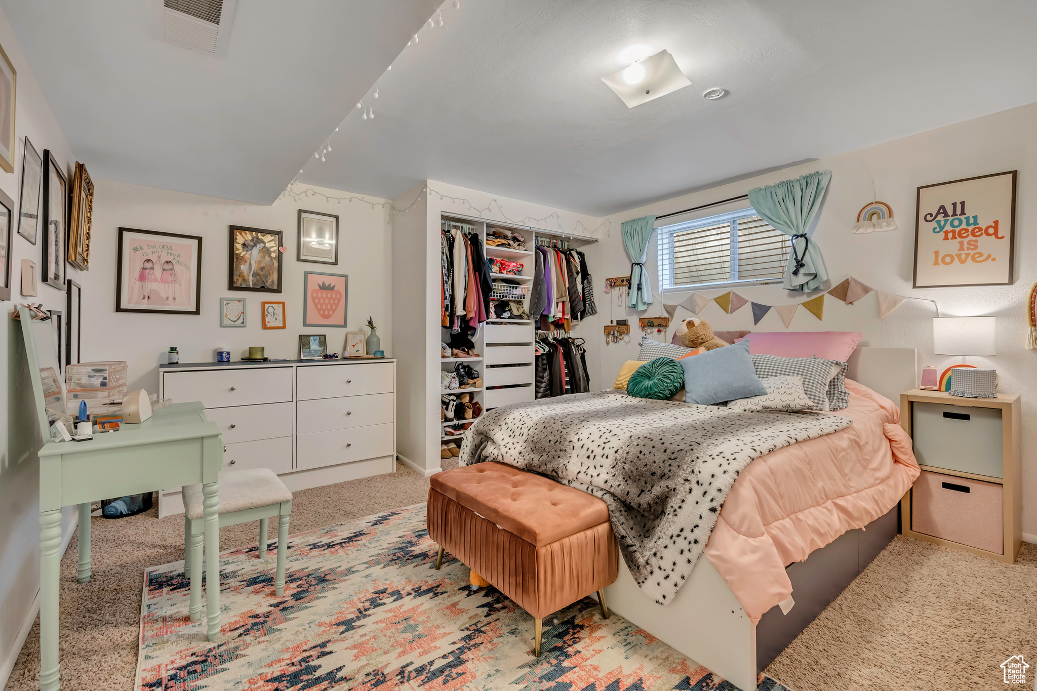 PEBBLE CREEK ESTATES - Residential