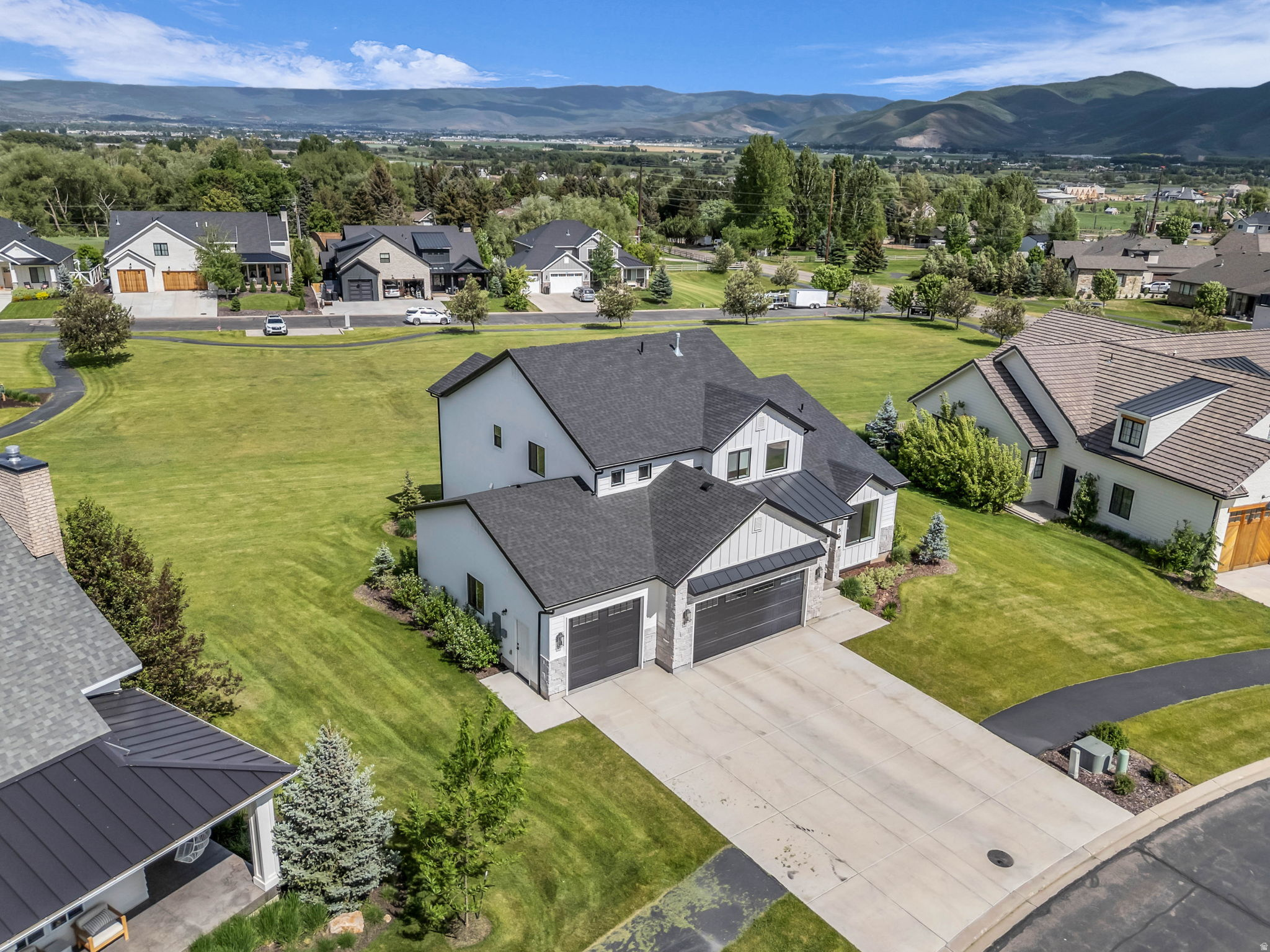 CASCADE MEADOWS PUD - Residential