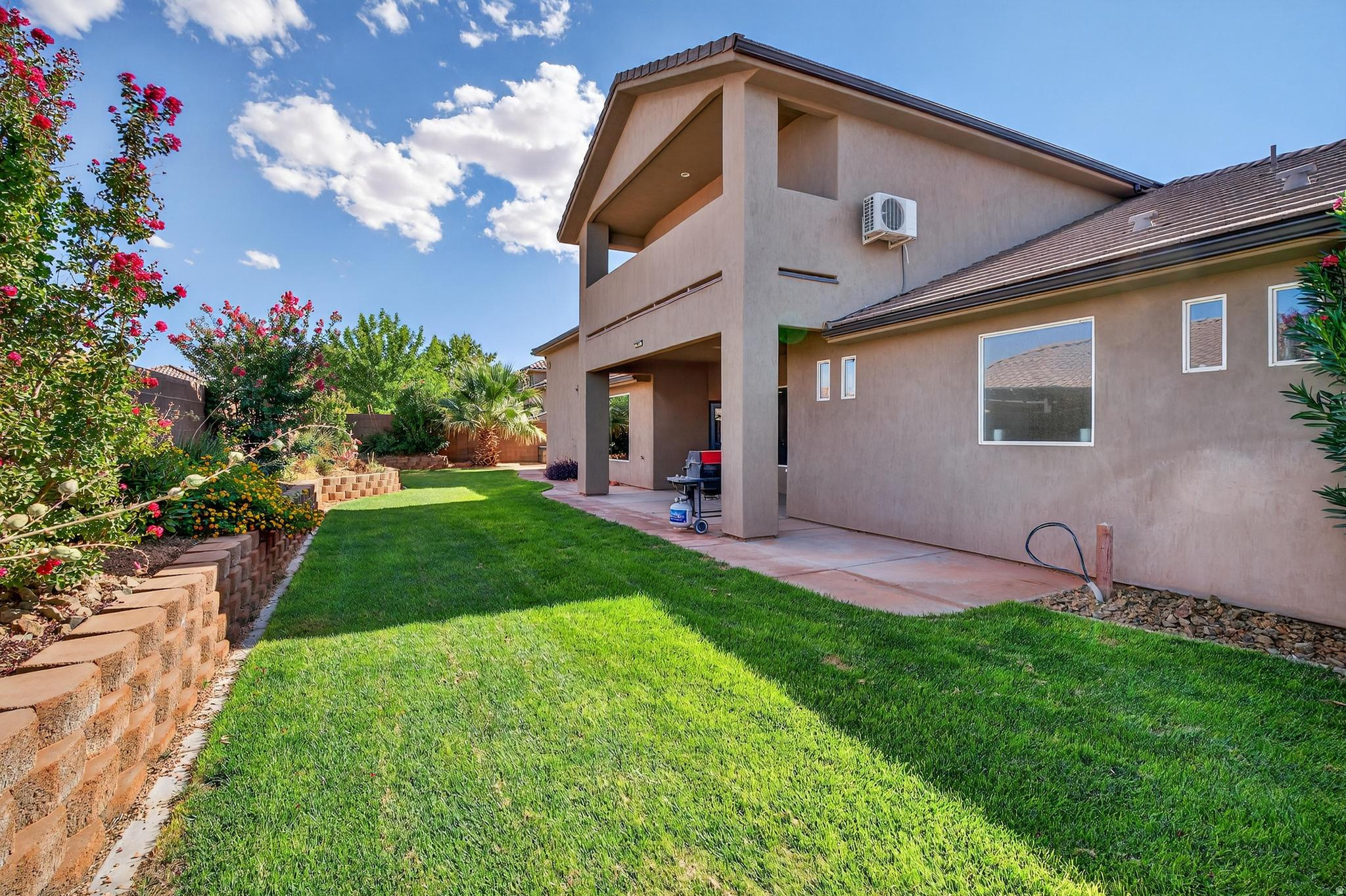 DIXIE SPRINGS - Residential