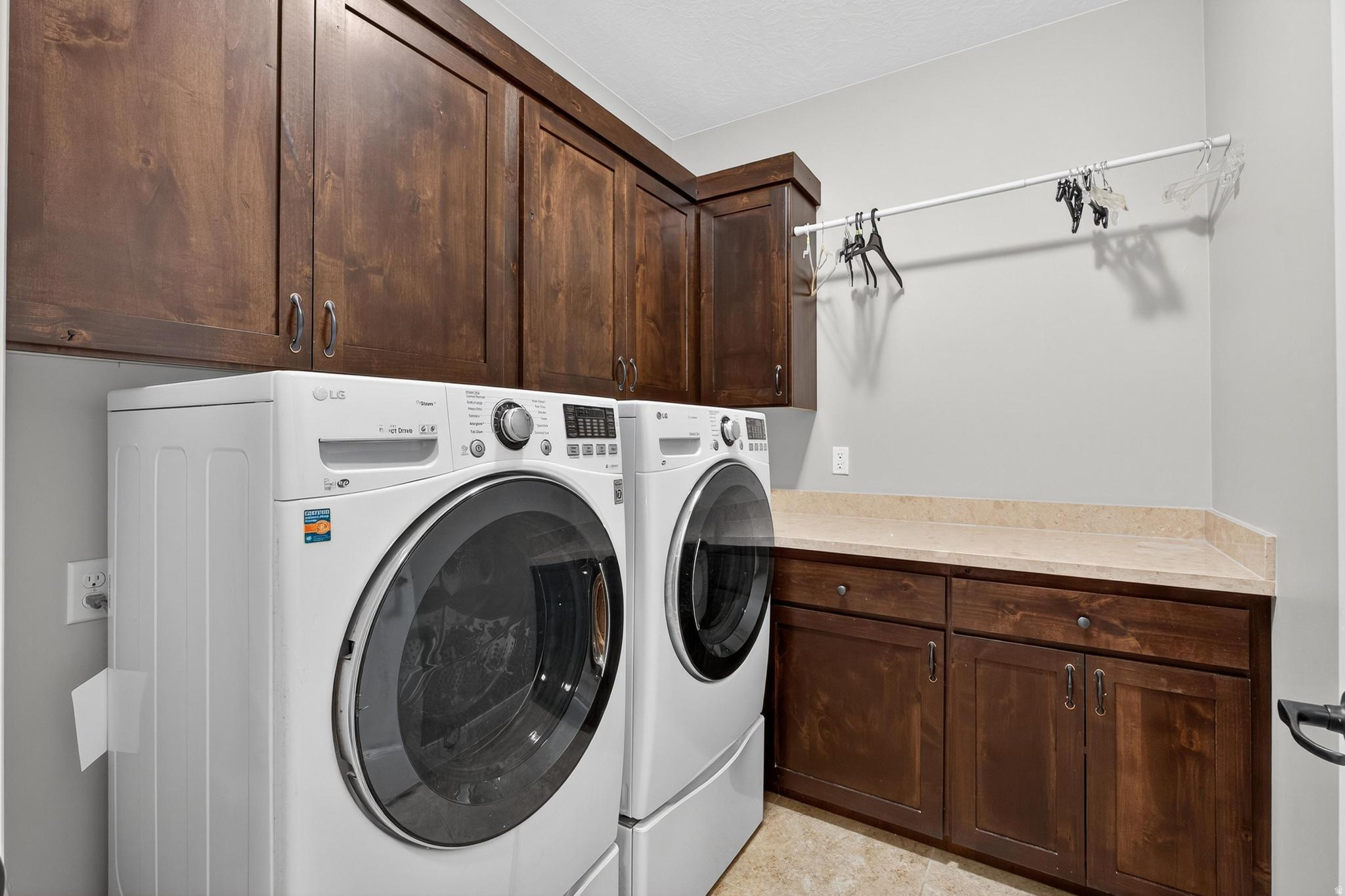 DIXIE SPRINGS - Residential