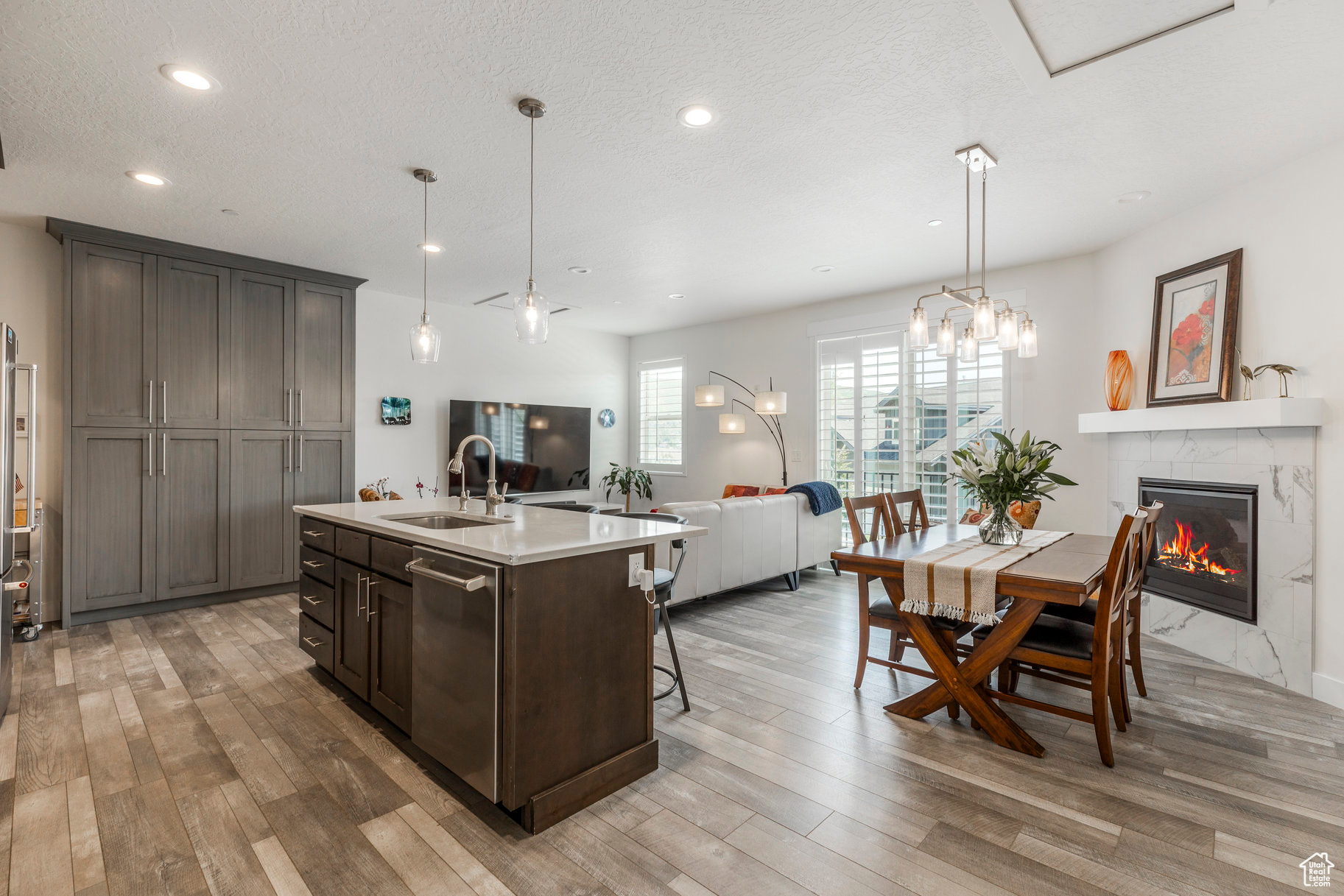 QUARRY SPRINGS - Residential