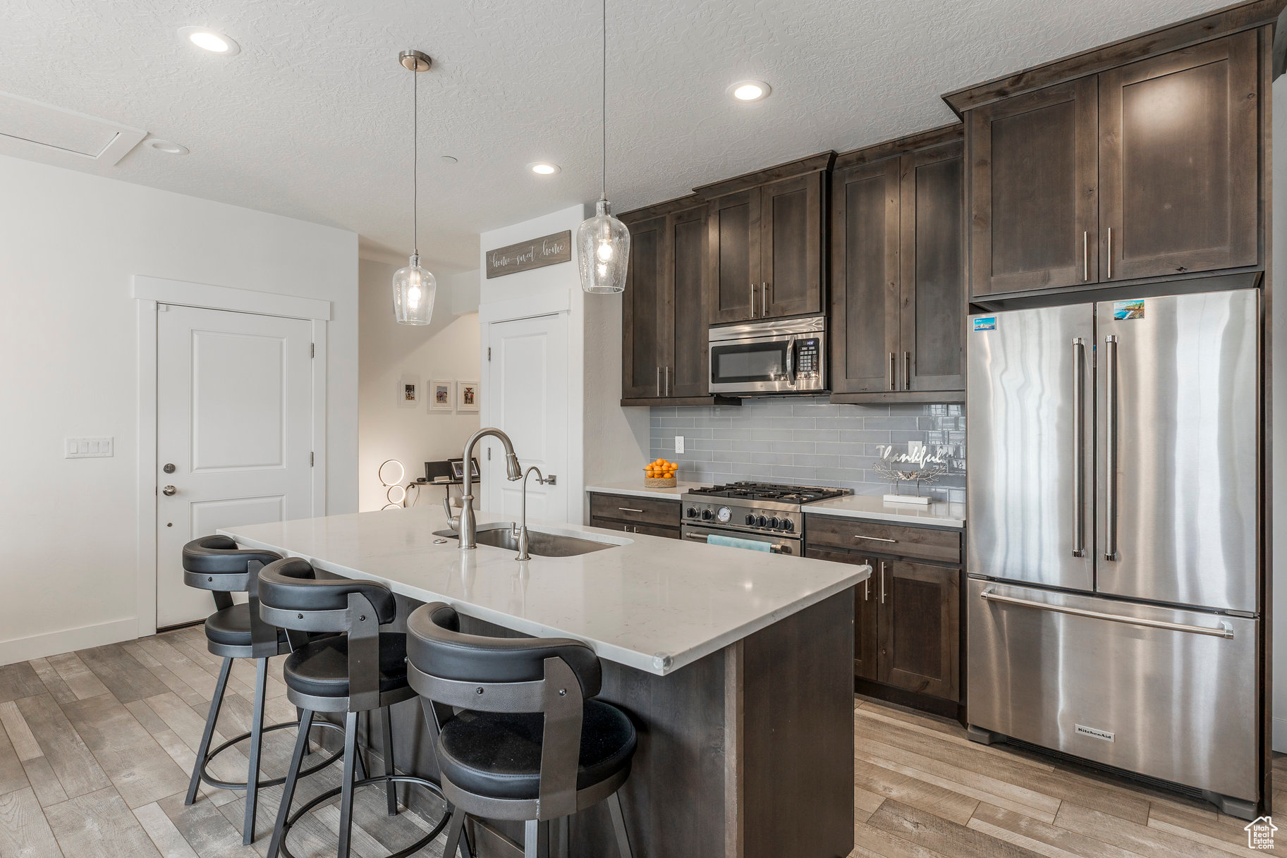 QUARRY SPRINGS - Residential