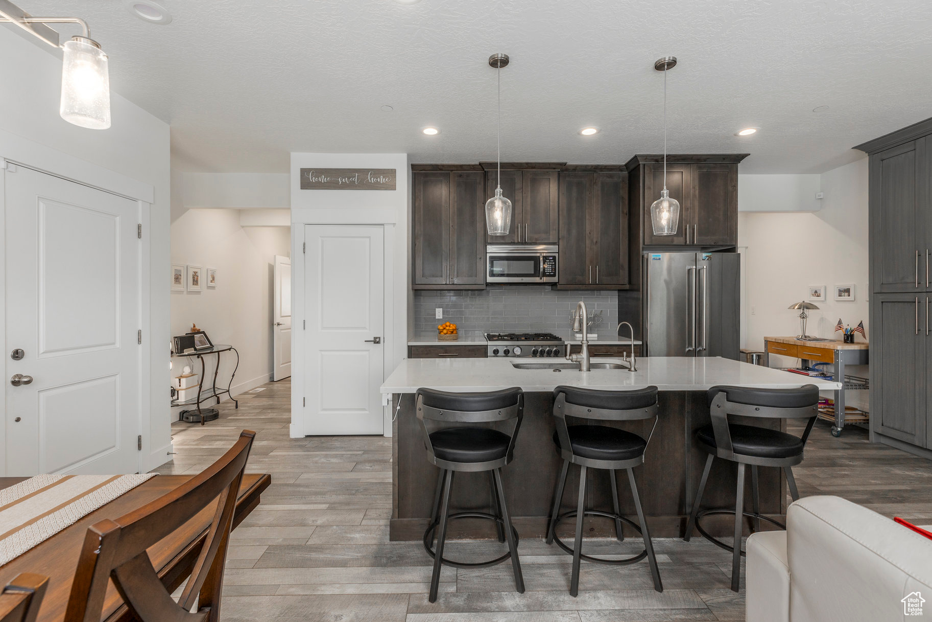 QUARRY SPRINGS - Residential