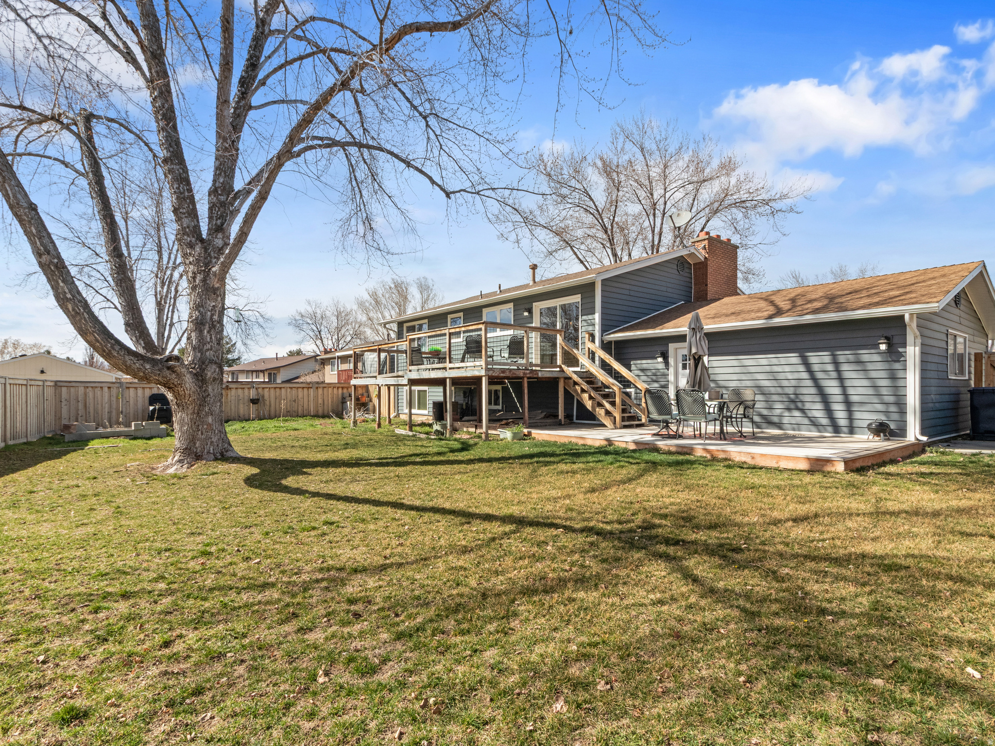 STORM MOUNTAIN TERRACE NO 7 - Residential