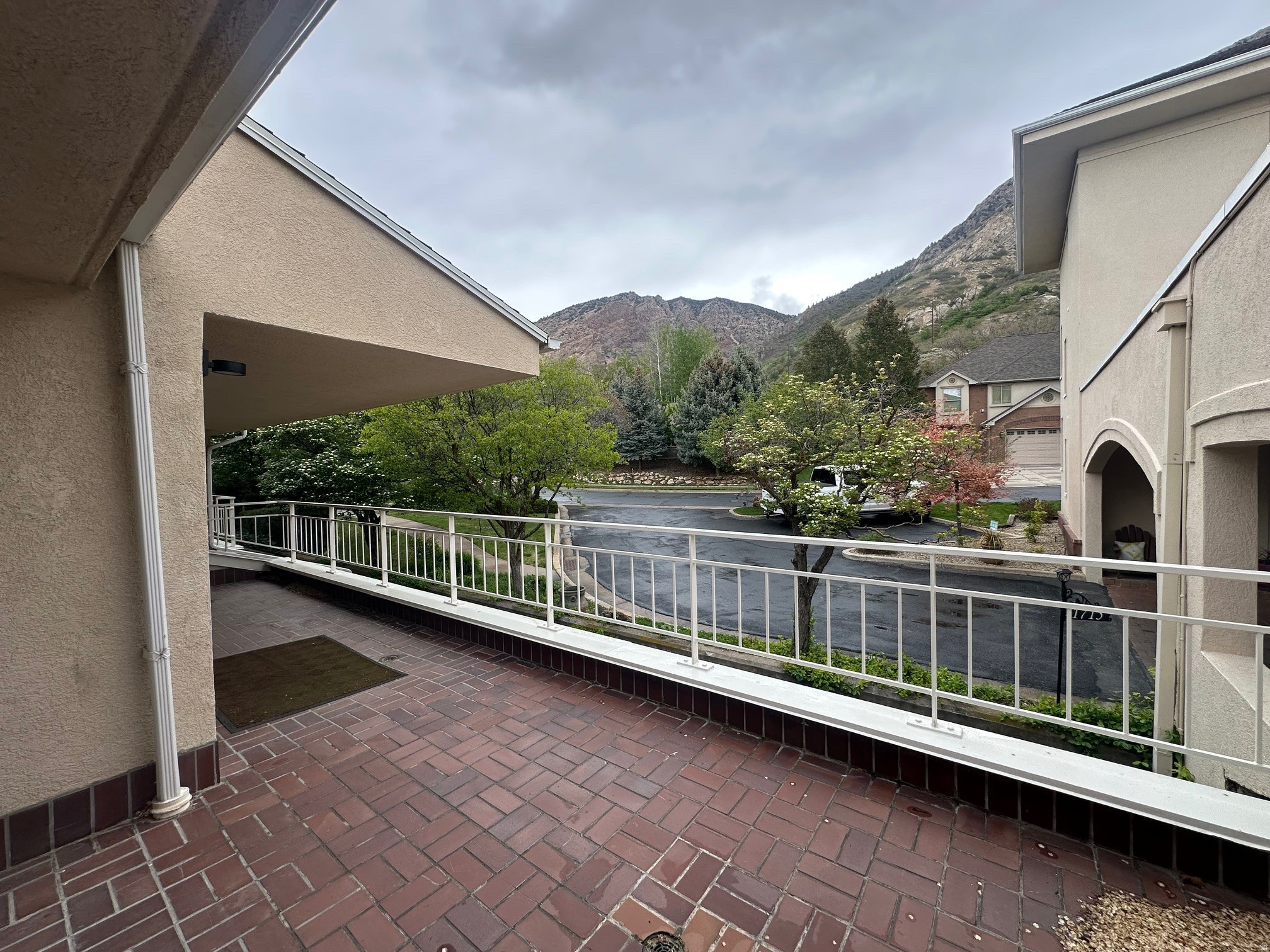 EAST BENCH @ 29TH - Residential