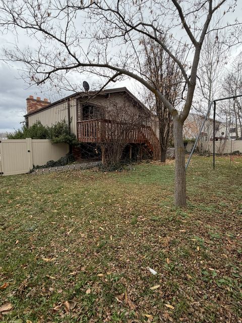 Tiny photo for 5324 S ROBINWOOD CIR W, Taylorsville, UT 84129 (MLS # 2128950)