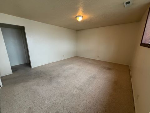 Tiny photo for 5324 S ROBINWOOD CIR W, Taylorsville, UT 84129 (MLS # 2128950)
