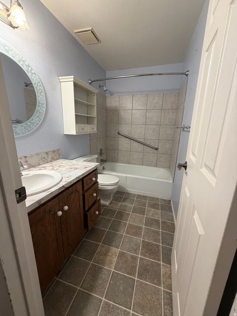 Tiny photo for 5324 S ROBINWOOD CIR W, Taylorsville, UT 84129 (MLS # 2128950)