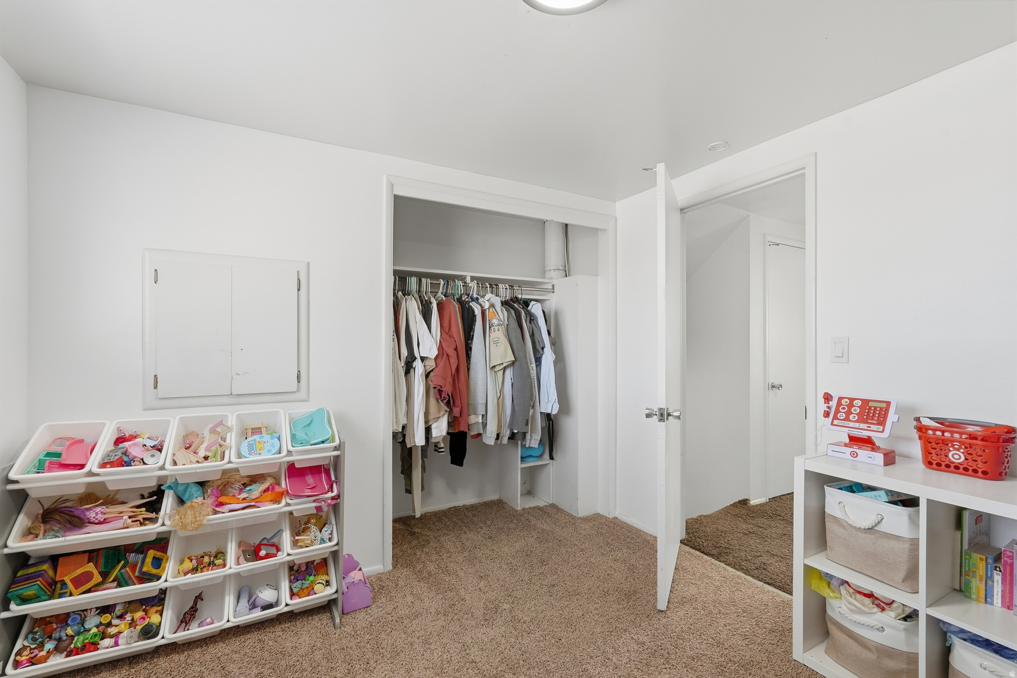 WRIGHT HILLS - Residential