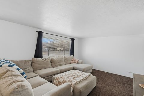 Tiny photo for 311 W 5200 S, Washington Terrace, UT 84405 (MLS # 2139047)