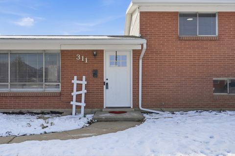 Tiny photo for 311 W 5200 S, Washington Terrace, UT 84405 (MLS # 2139047)