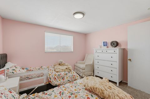 Tiny photo for 311 W 5200 S, Washington Terrace, UT 84405 (MLS # 2139047)