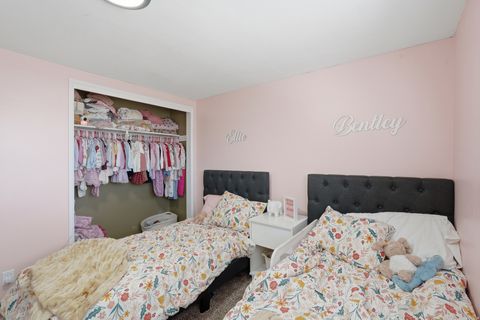 Tiny photo for 311 W 5200 S, Washington Terrace, UT 84405 (MLS # 2139047)