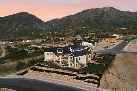 Tiny photo for 923 N EMERY LN, Elk Ridge, UT 84651 (MLS # 2165451)